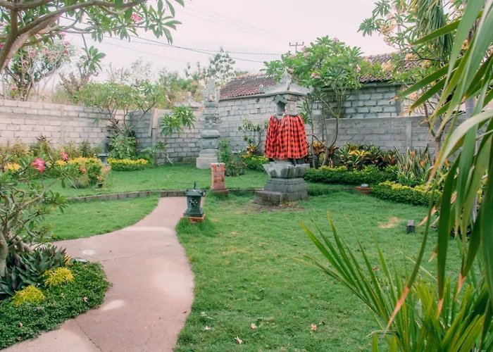 Maha Nusa Menjangan 3* Banyuwedang